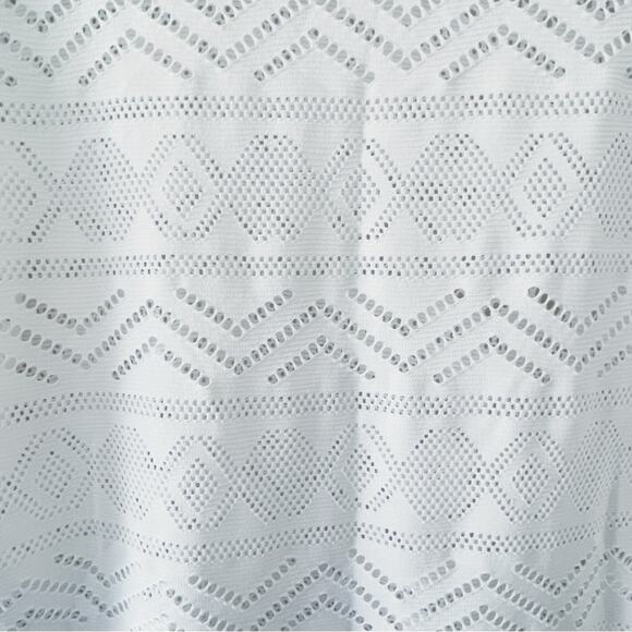 L.L. Bean White Textured Beach Dress/Cover Up Size Medium LIKE NEW - Picture 2 of 12